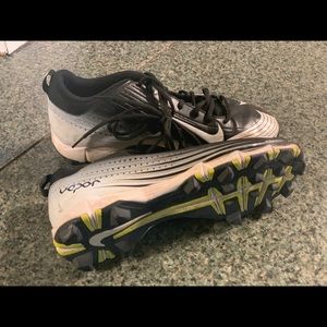 Nike Baseball cleats worn only one season